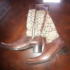 COACH/WOMAN'S BOOTS